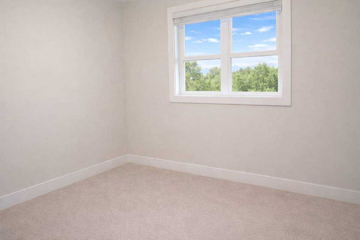 2663 Saint George Street - Photo 6 of 10