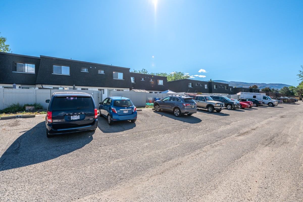 Ellis Creek Townhouses - Photo 3 of 19