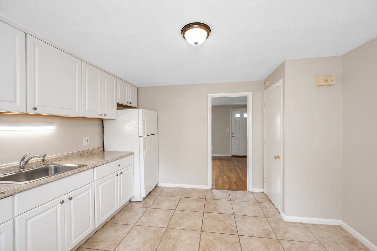 61 Princeton St #15 - Photo 4 of 16