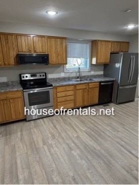 1220 N 14th St #1 - Photo 6 of 13