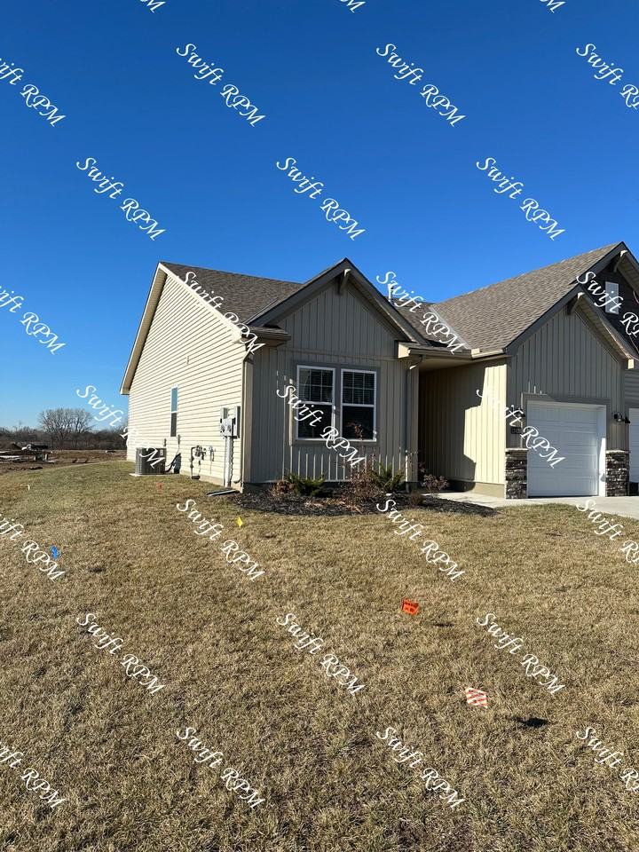 12428 S Parkwood Ln #1 - Photo 2 of 29