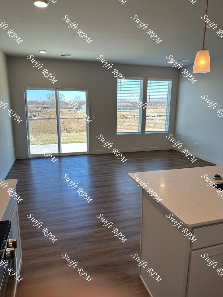 12428 S Parkwood Ln #1 - Photo 4 of 29