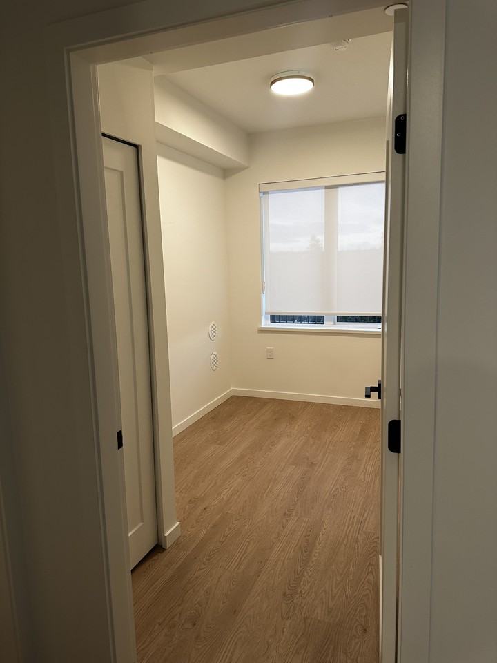 The Rothwell - Photo 7 of 27