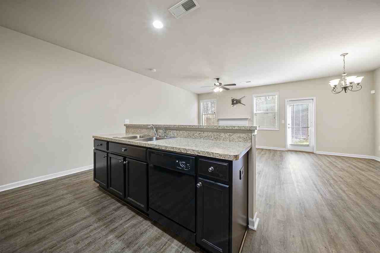 232 Bobbie Way #1 - Photo 6 of 20