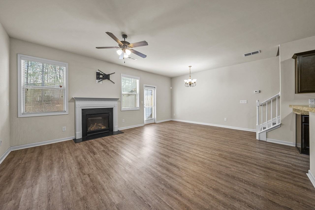 232 Bobbie Way #1 - Photo 7 of 20