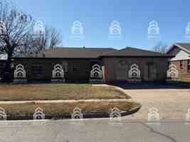 featured image of 1809 Fairfax Ave #1