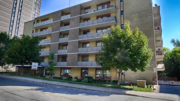 featured image of 101 Marlee Ave