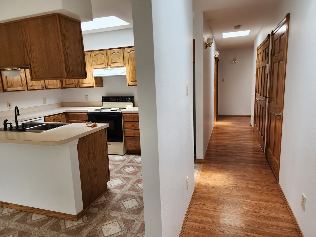 1623 S Main St #1 - Photo 6 of 16