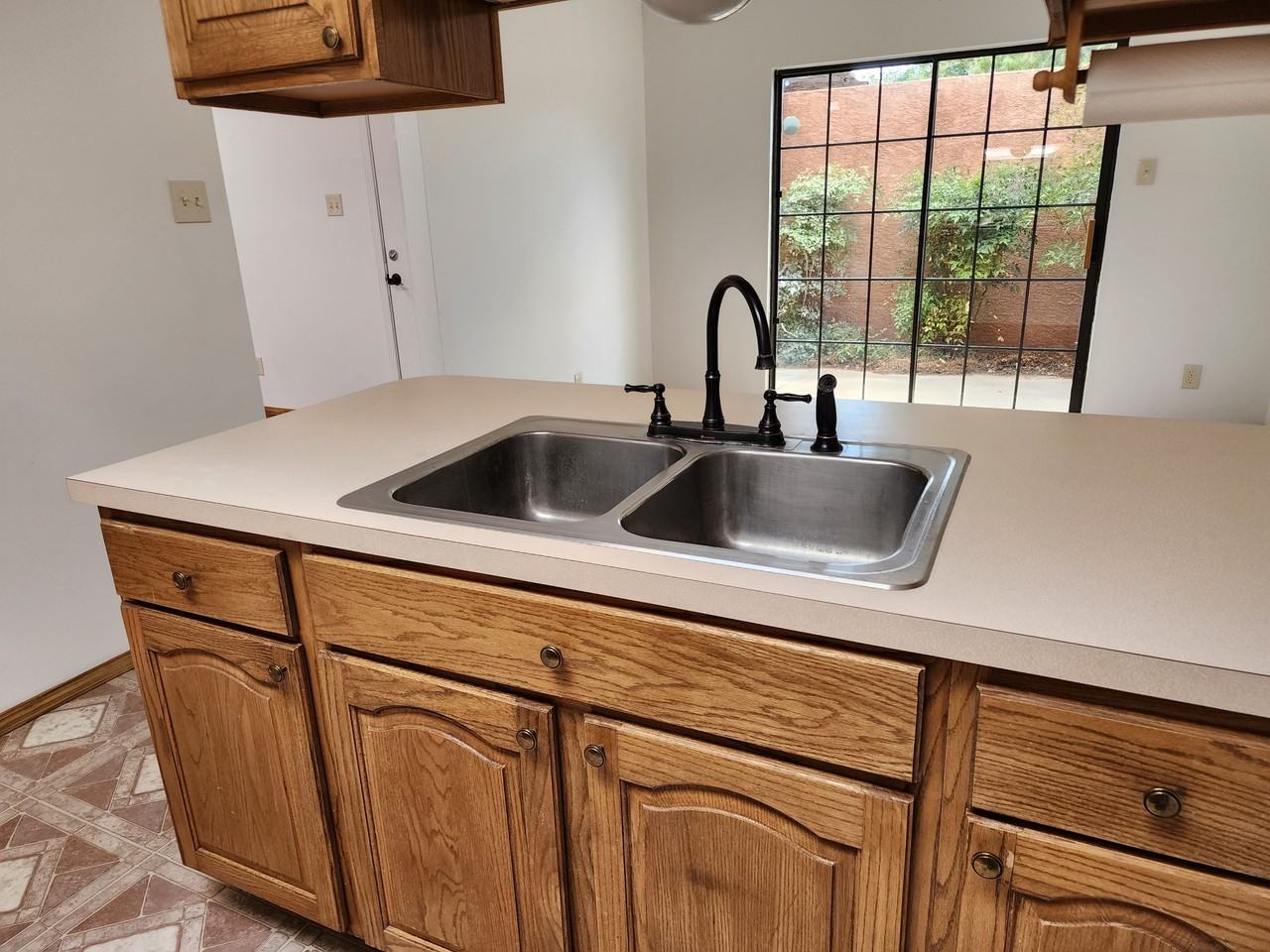 1623 S Main St #1 - Photo 7 of 16