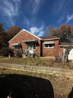 featured image of 602 N Walnut St #1