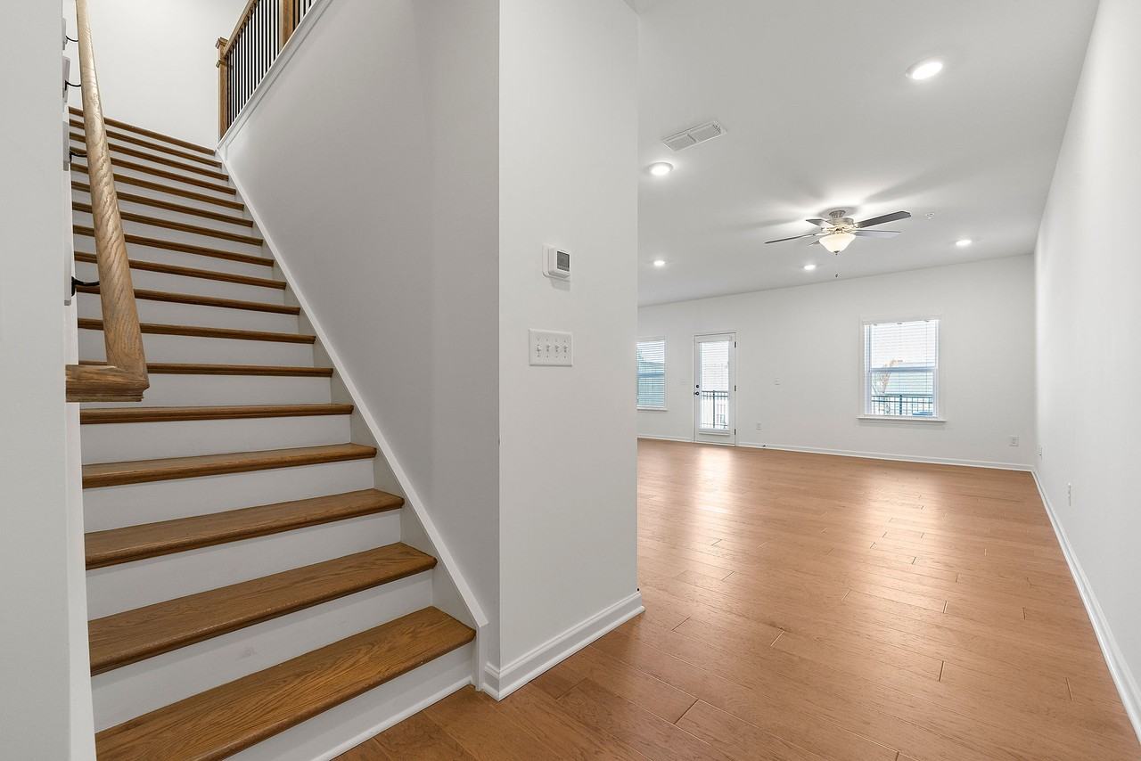 714 Rhone St #1 - Photo 2 of 25