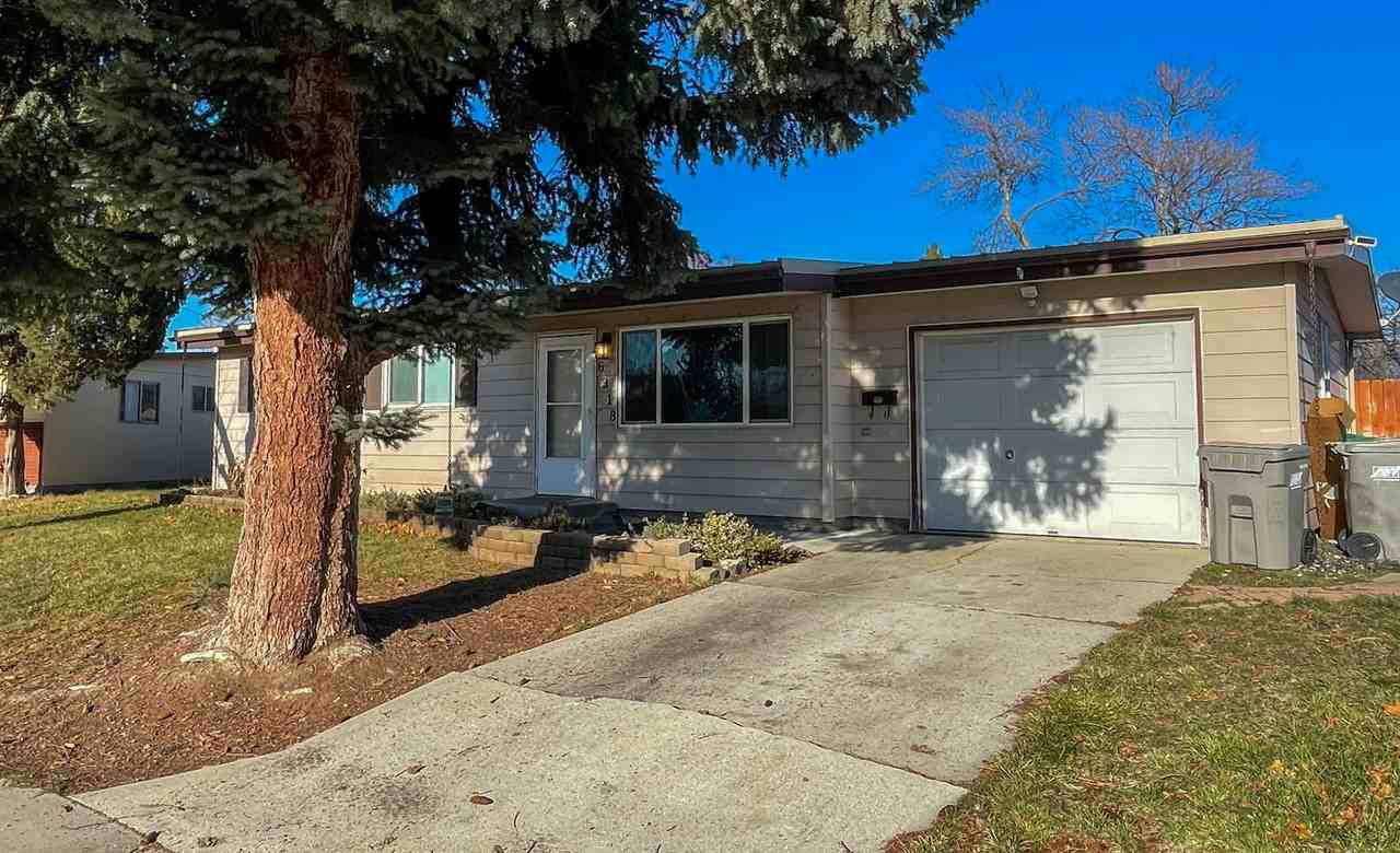 6318 W Lion Ave #1 - Photo 2 of 17