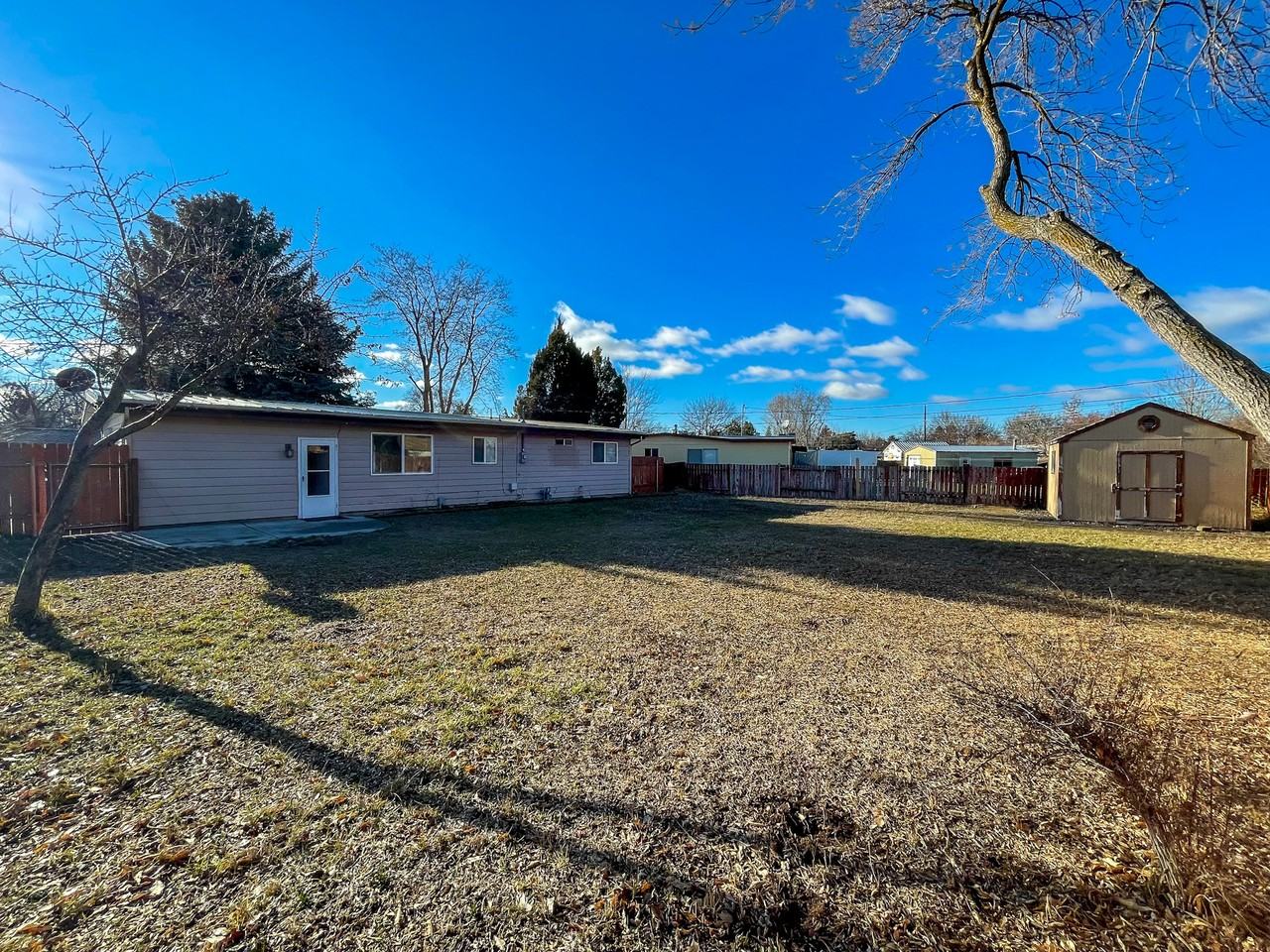 6318 W Lion Ave #1 - Photo 3 of 17