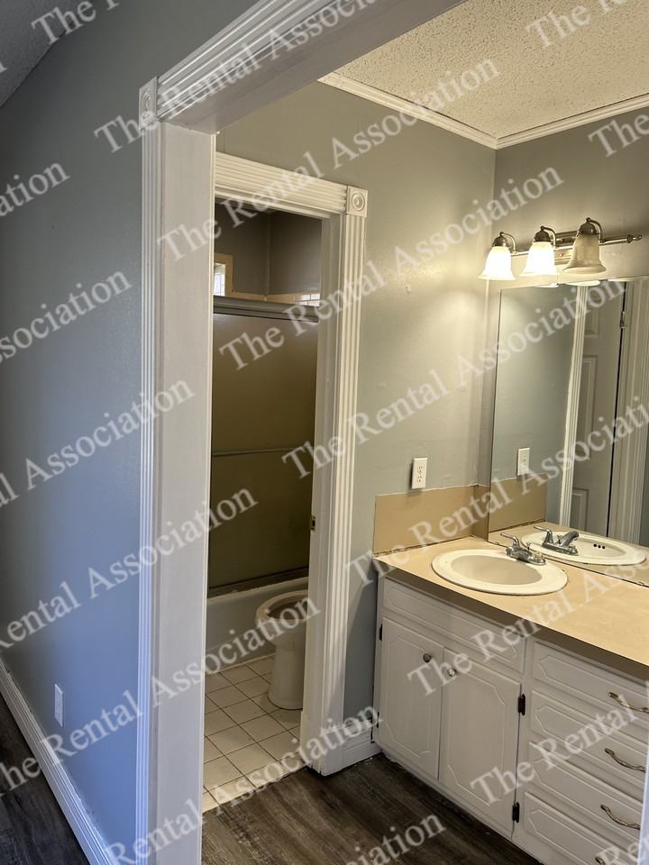 56 Martha Dr #1 - Photo 6 of 29