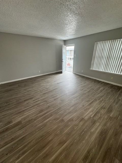 5246 Weber Rd #J210 - Photo 7 of 8