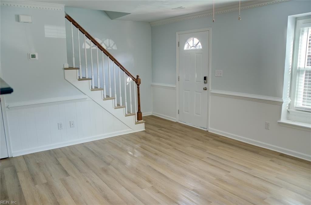 5686 Rivermill Cir #1 - Photo 3 of 40
