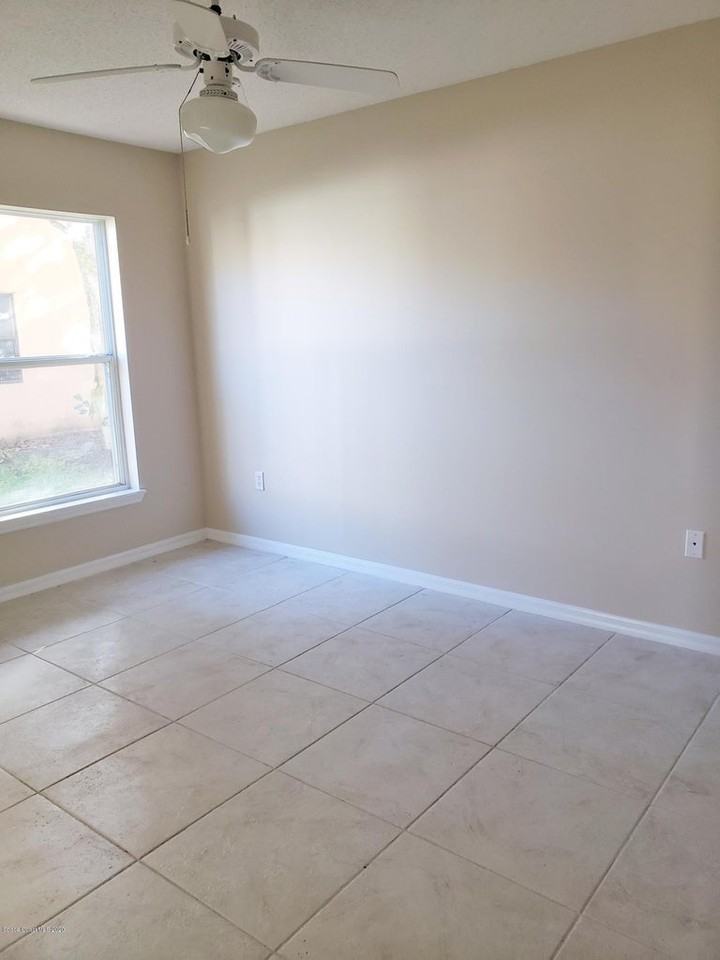 2470 Alicia Ln #1 - Photo 3 of 7