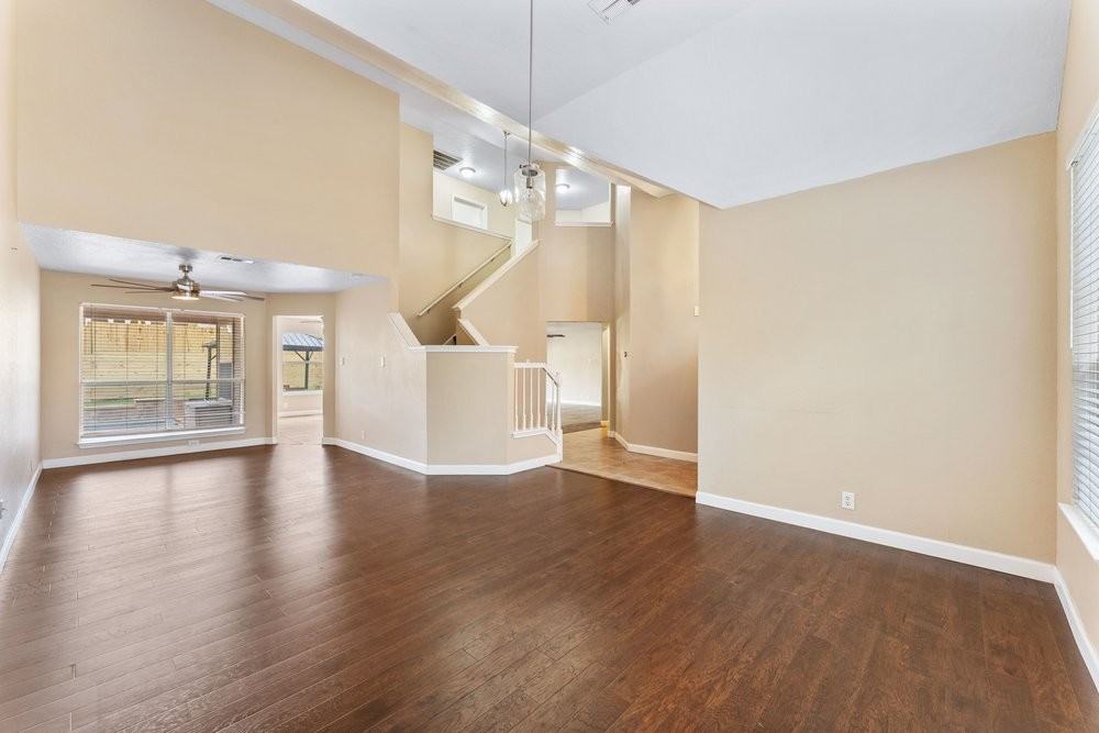 13115 Almond Bend Dr #1 - Photo 6 of 44