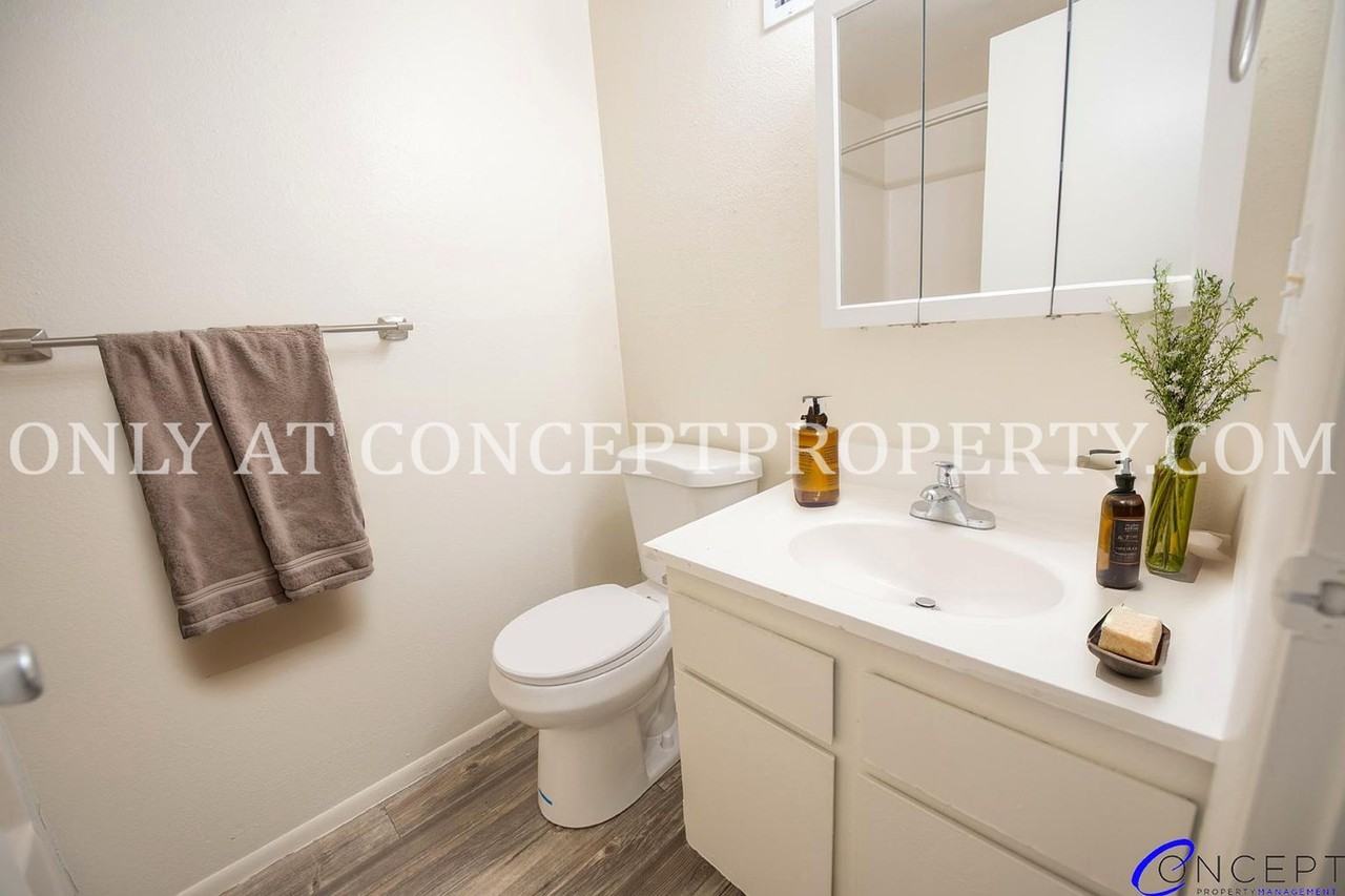 Aspen Pines - Photo 7 of 50