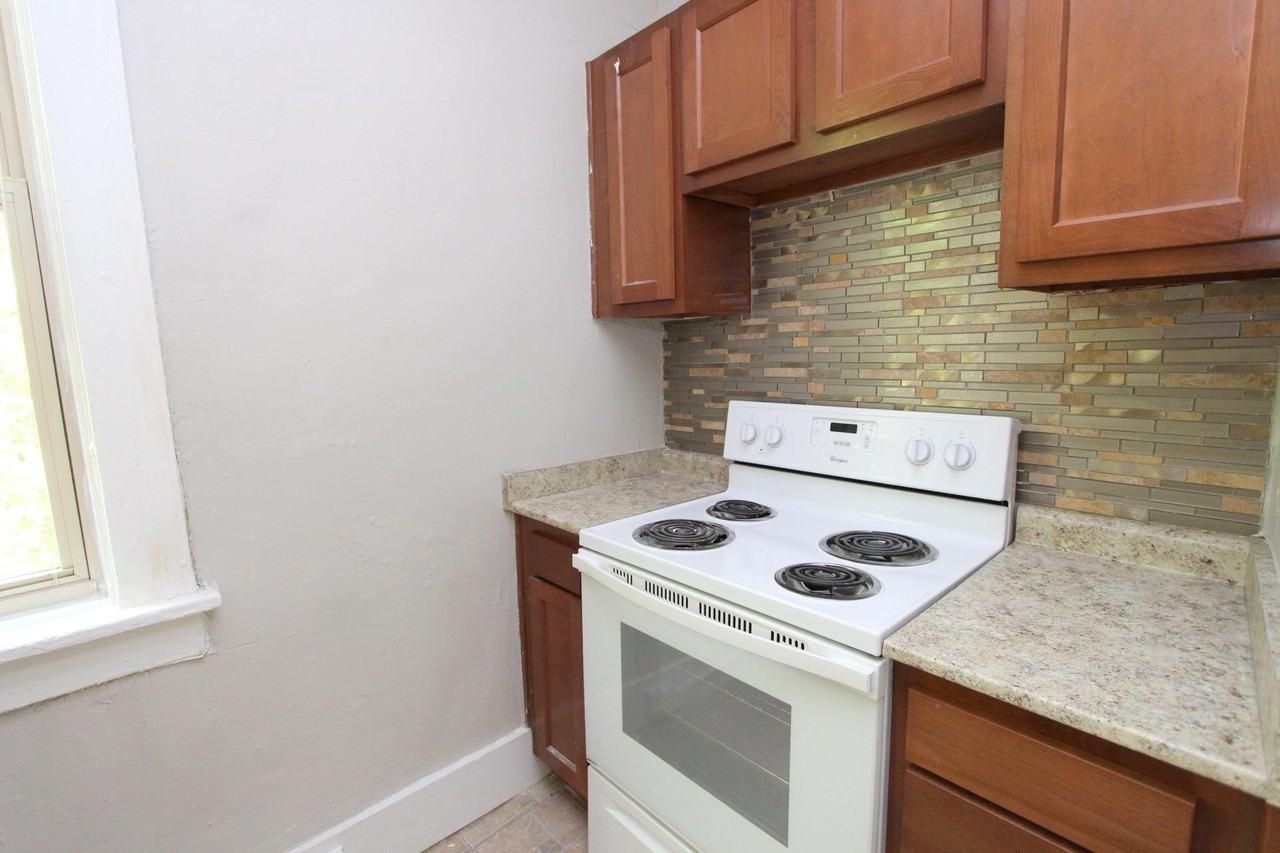 334 MELWOOD AVENUEAPT 6B #334-6B - Photo 3 of 7