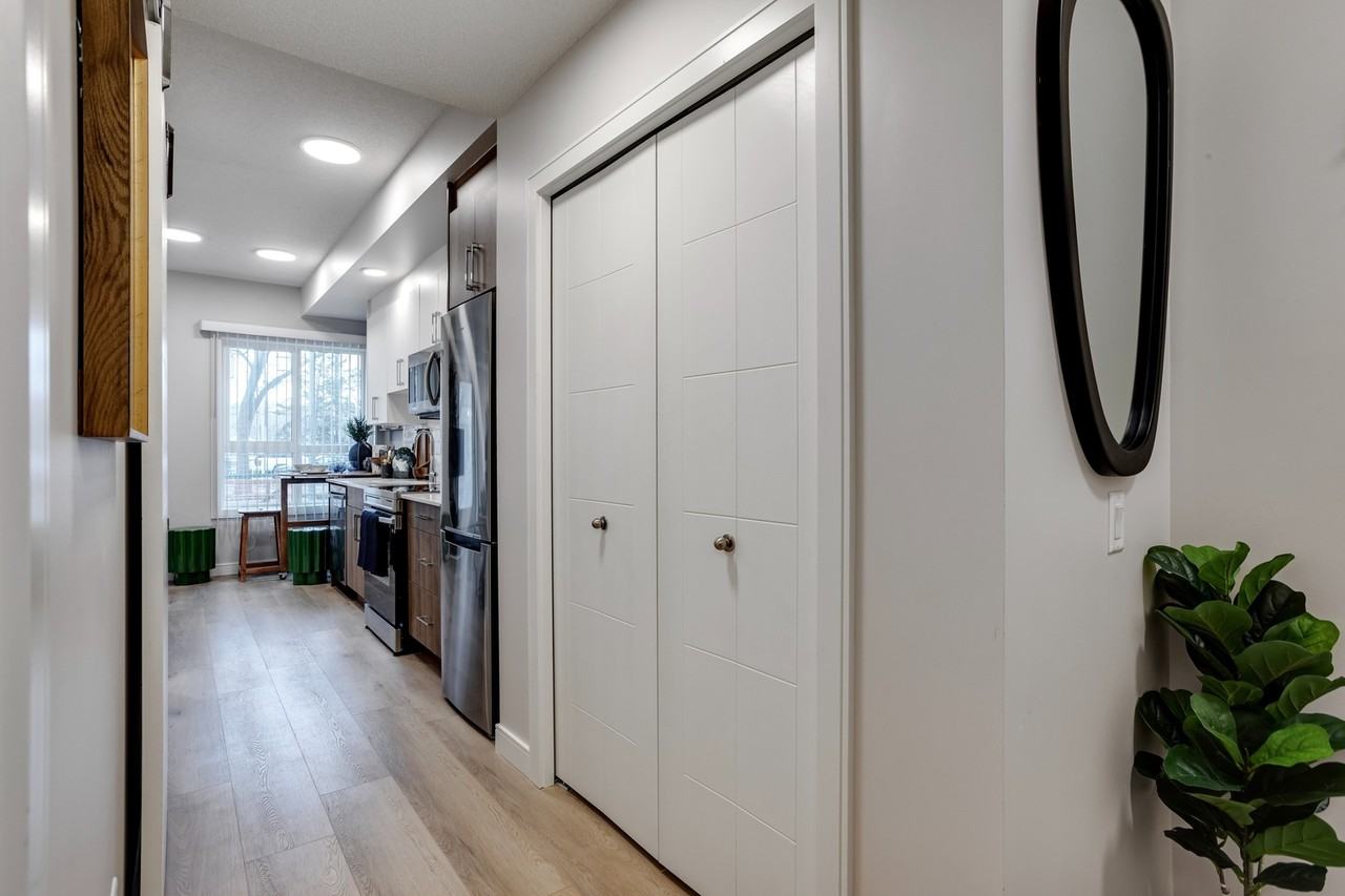 Abbey Park Residences - Photo 3 of 19