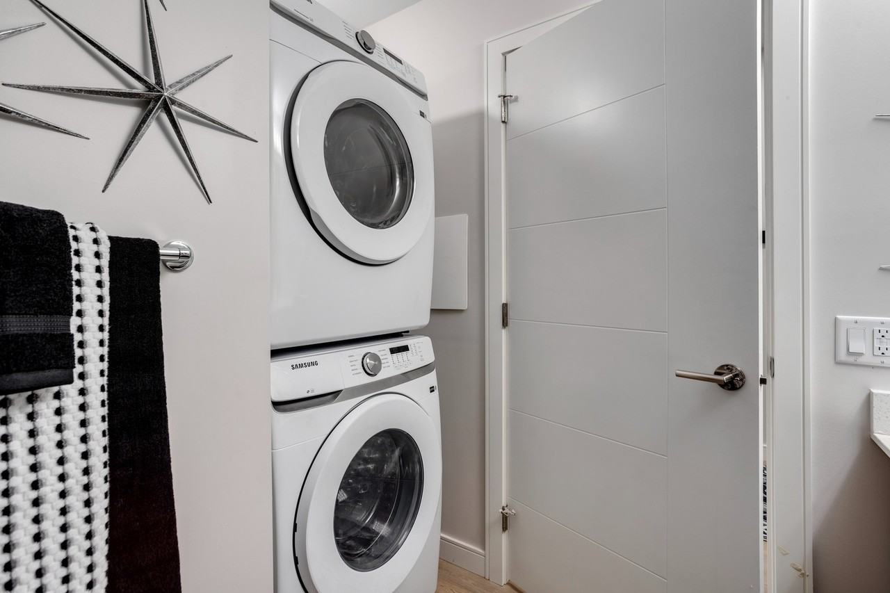 Abbey Park Residences - Photo 7 of 19