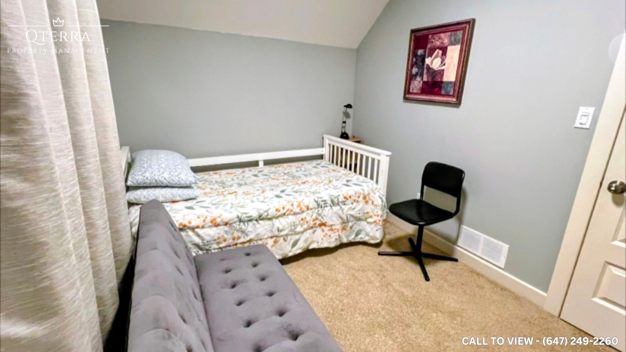 4236 Terrace Ave, Niagara Falls, Ontario L2E 3J6 - Photo 5 of 11