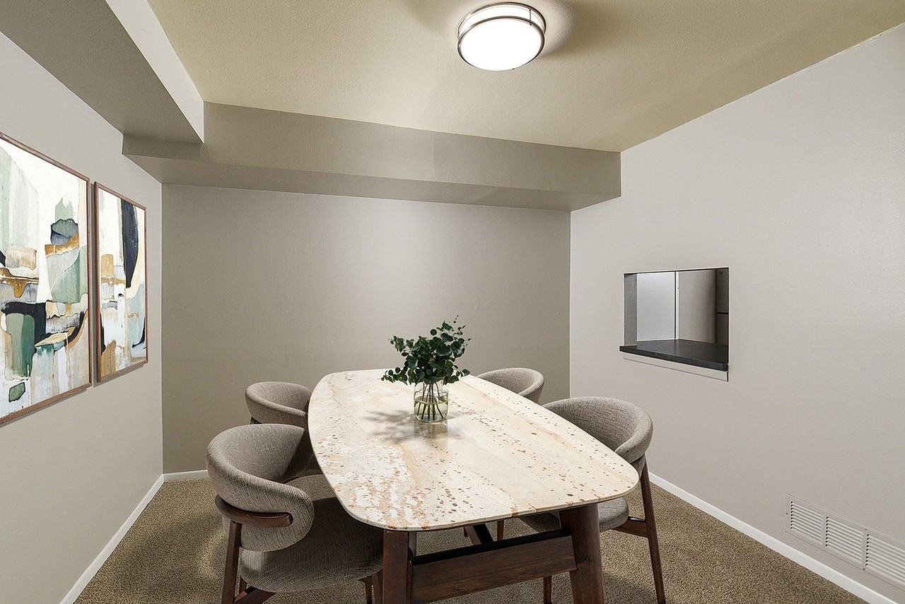 Stonecliffe - Photo 6 of 41