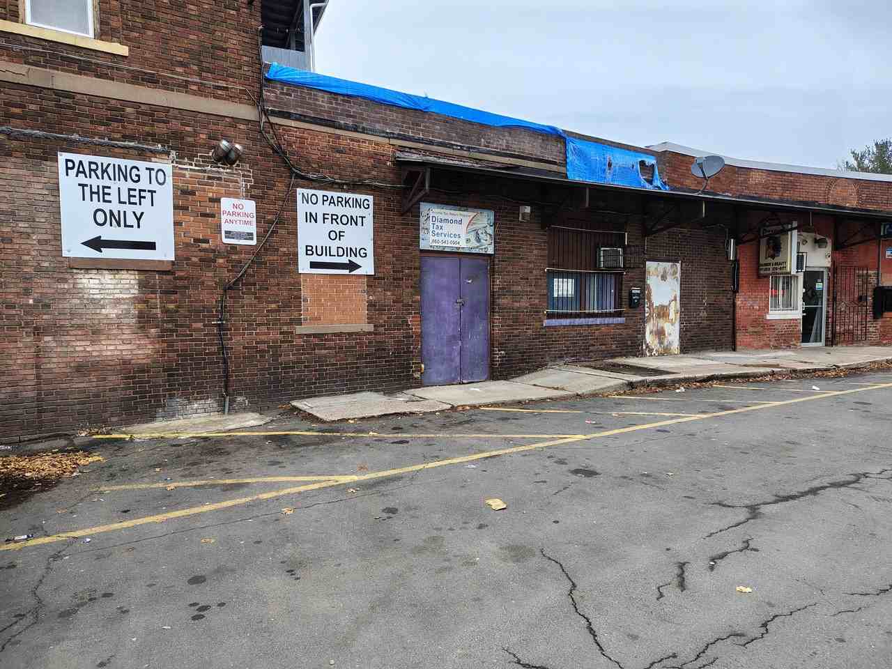 Albany Ave #1136S2 - Photo 2 of 8