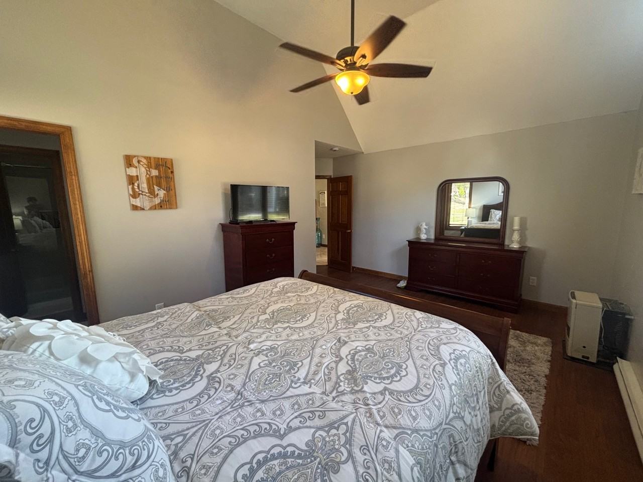 14 Songbird Lane - BUnit B #B - Photo 5 of 39