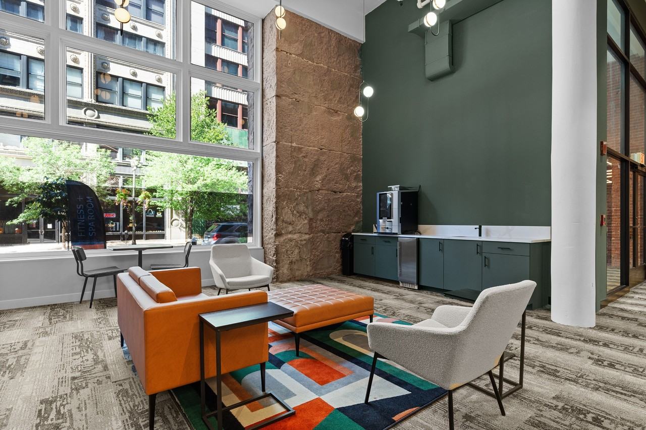 Six Cord - Photo 2 of 38