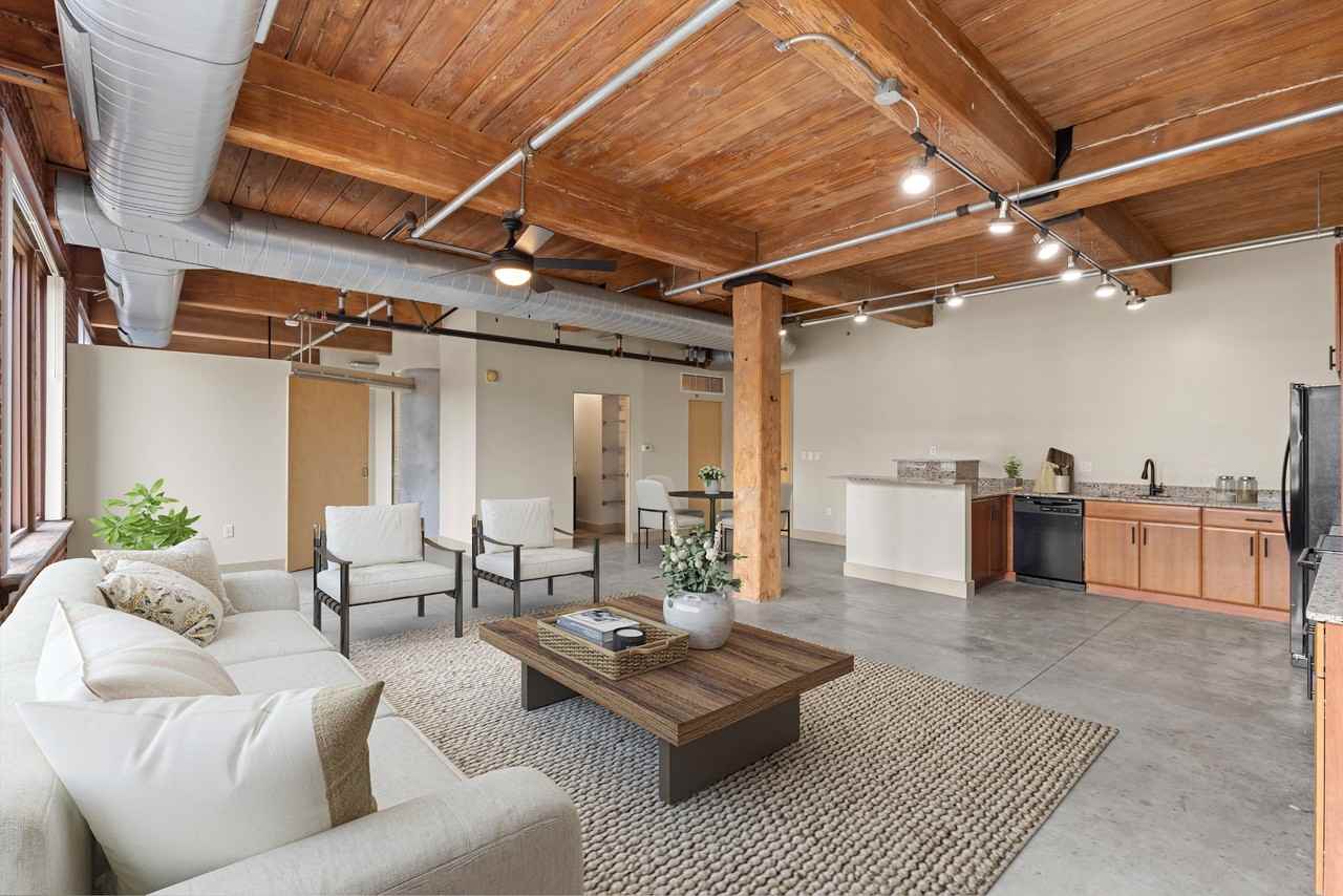 Bogen | Urban Chic Lofts - Photo 6 of 15