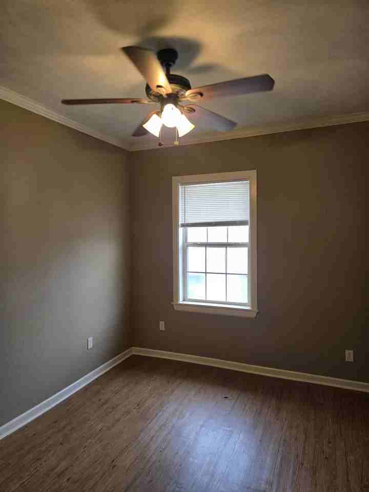 709 South Olympia Avenue - Photo 4 of 10