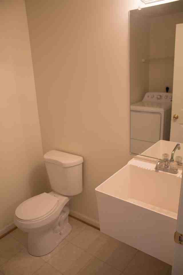 480 Thumper Dr #1 - Photo 7 of 31