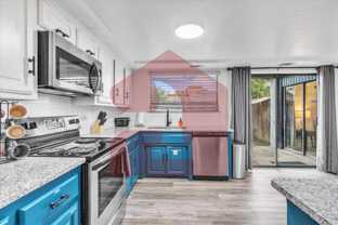 4045 Thunderbird Dr - Photo 1 of 1