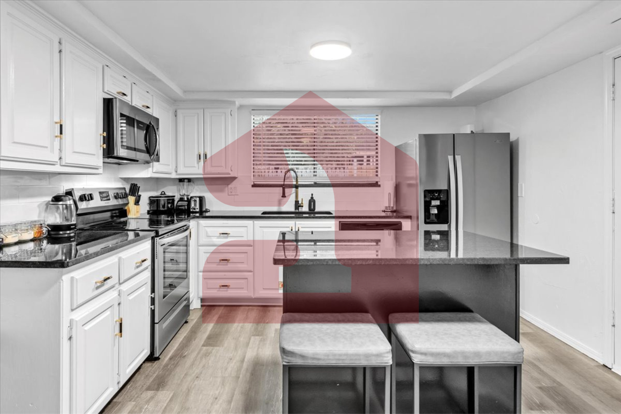 13128 Green Valley Dr