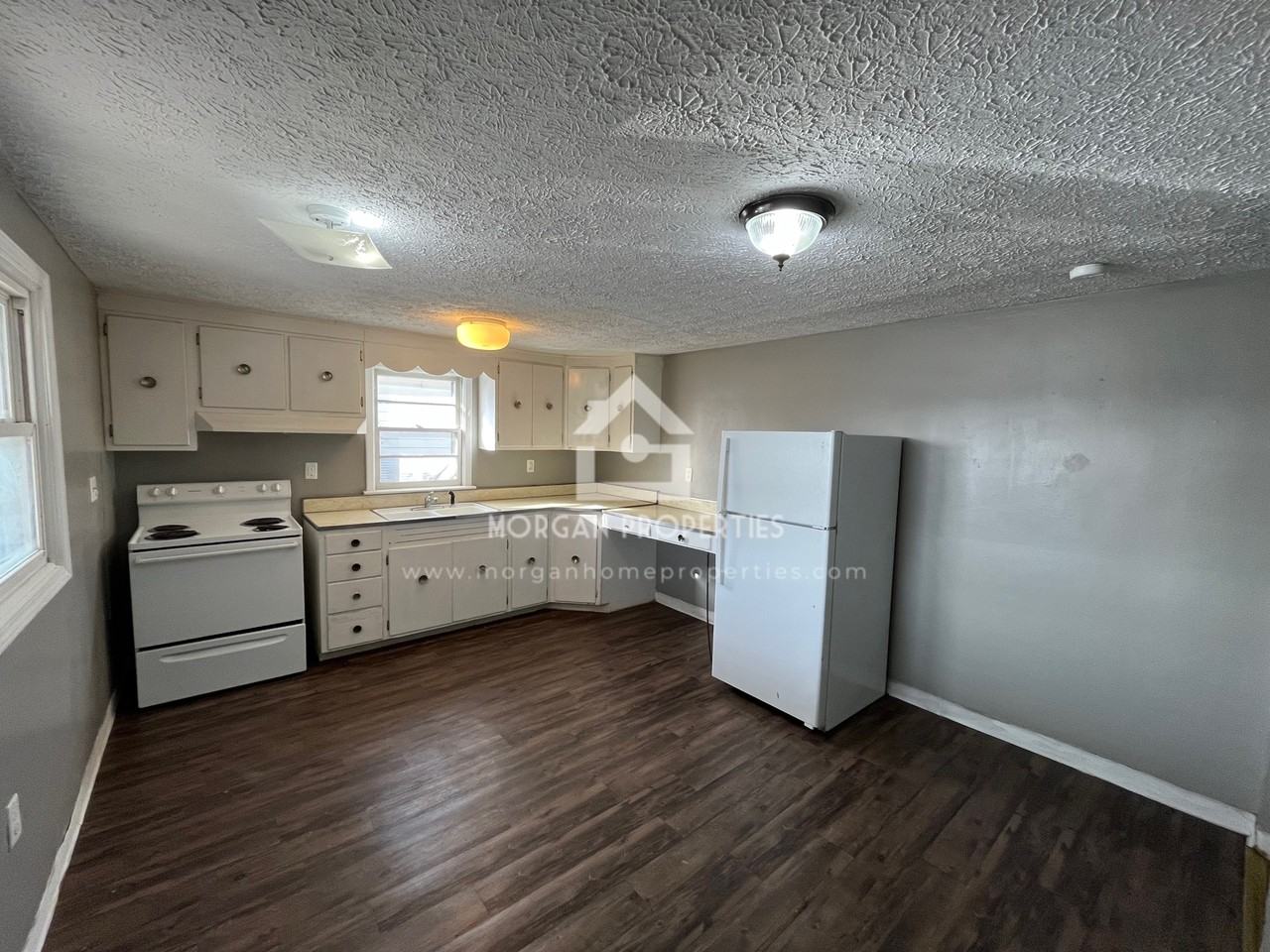 1210 S 25th St #1 - Photo 3 of 6