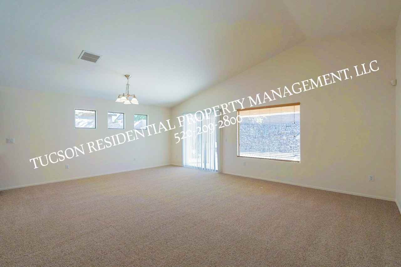 369 W Woodward St #115 - Photo 5 of 33