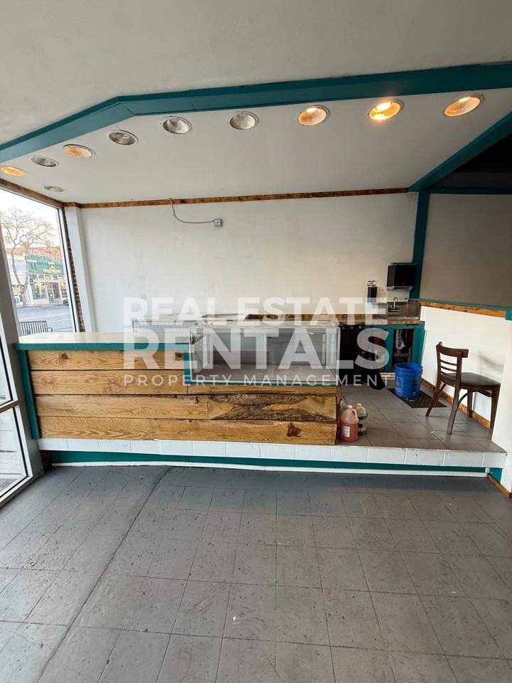 519 Broad St #1 - Photo 3 of 19