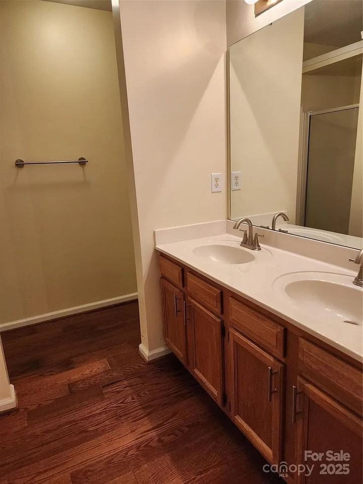 14343 Arbor Ridge Dr #1 - Photo 7 of 31