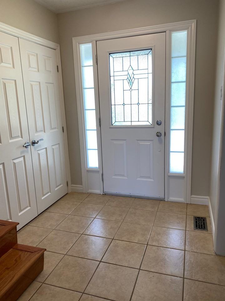 695 Otonabee Dr Uppr - Photo 4 of 50