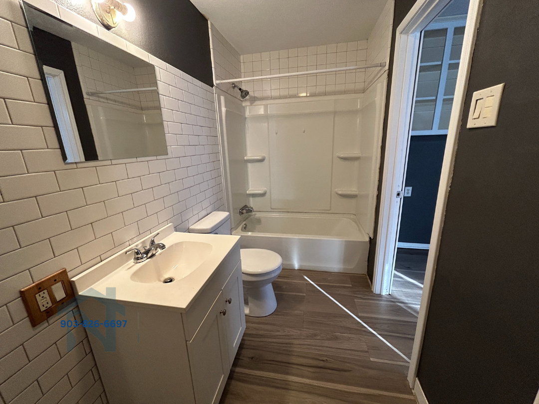 403 W 41st St #1 - Photo 7 of 13