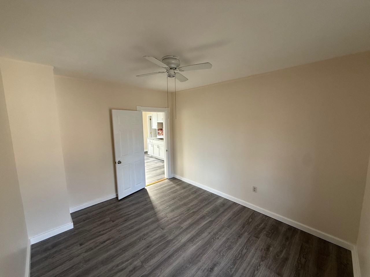 28 Harris St #2 - Photo 3 of 11