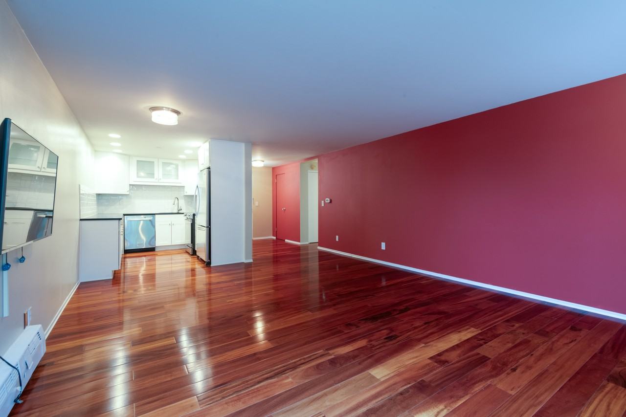 1600 43rd Ave E #201 - Photo 2 of 17