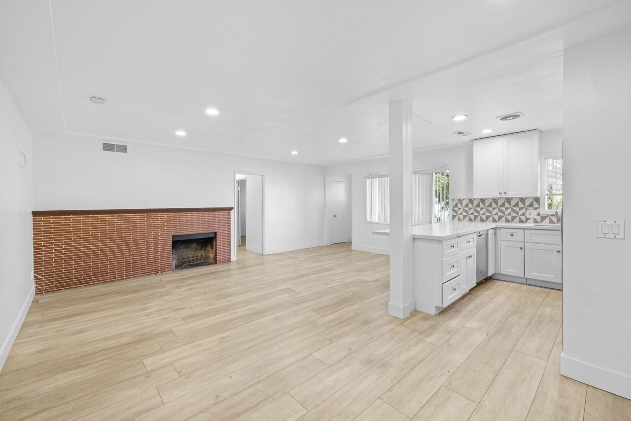 6306 Connie Dr #1 - Photo 2 of 20