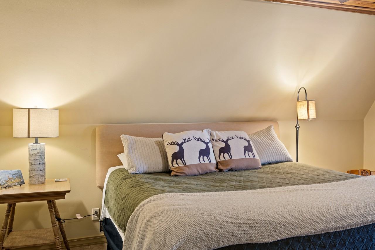 22 Yeager Dr #1 - Photo 7 of 19