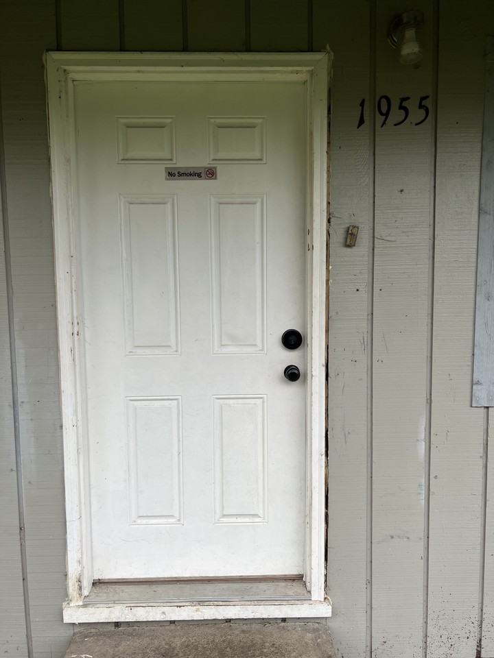 1955 Berry St Se #1955 - Photo 4 of 35