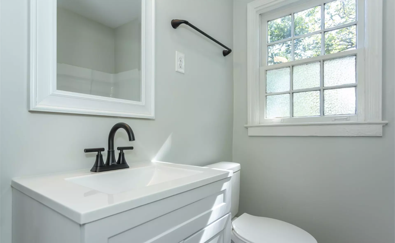 1523 44th St E #1 - Photo 5 of 41