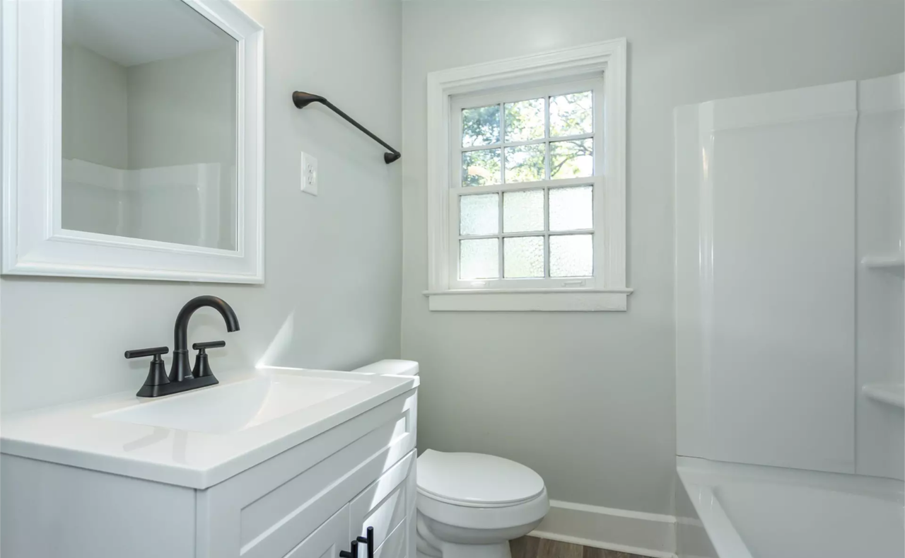 1523 44th St E #1 - Photo 6 of 41