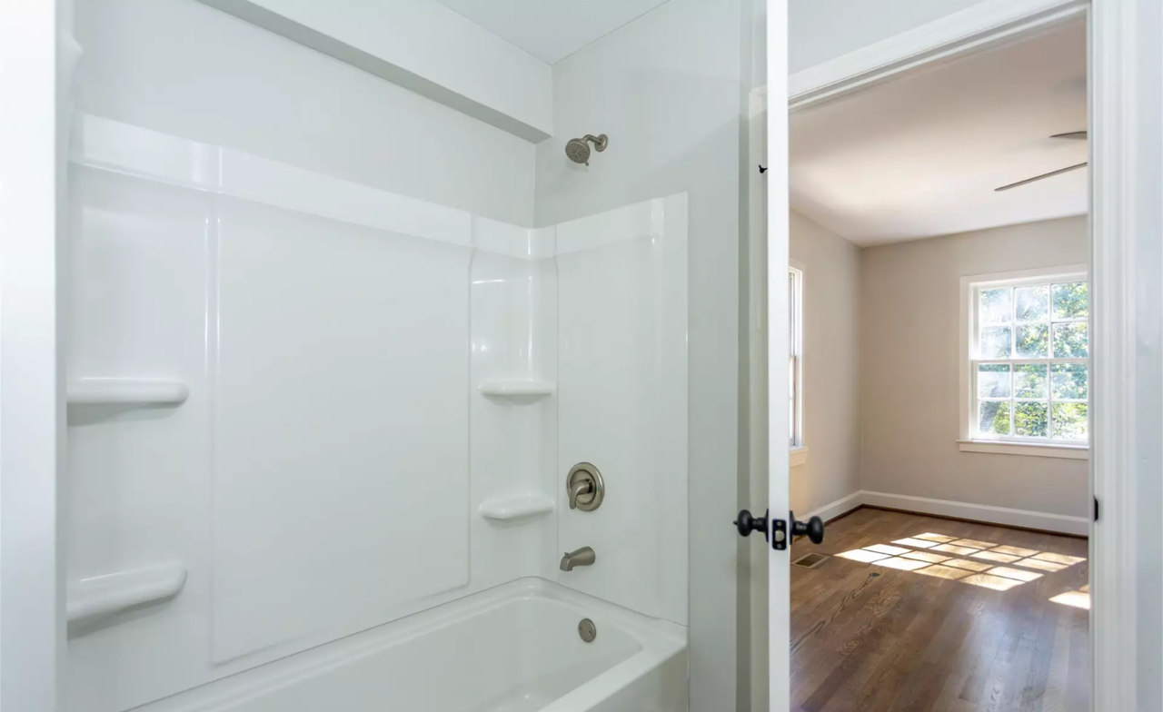 1523 44th St E #1 - Photo 7 of 41